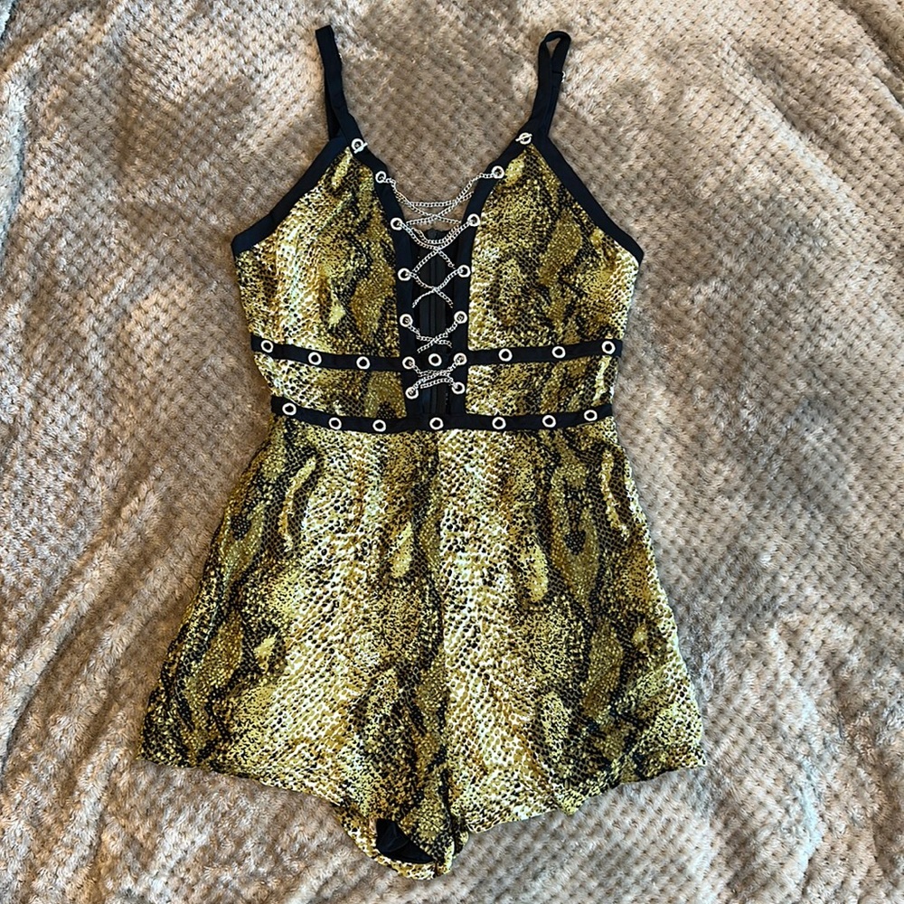 LF Millau chain lace up romper, size small